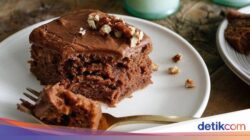 5 Pengunjung Ini Kesal Kena Biaya Tambahan Di Bawa Kue Hingga Restoran