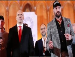 Jelang Tyson Fury vs Oleksandr Usyk Jilid 2, Frank Warren: Jangan Emosional!