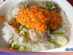 5 Bakso Paling Diantre Hingga Jakarta, Rasa Gurihnya Bikin Ketagihan!