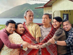 4 Layar Lebar Komedi Seru Bagi Menemani Momen Libur Lebaran Bersama Keluarga