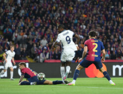 Skor 30 Detik Thuram Buka Drama 3-3 Barcelona vs Inter
