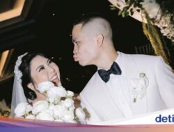 Seru! Cellos Botak dan Natasha Putri Cicip Kue dan Makan Di Resto