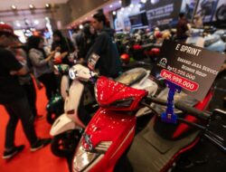 Kelanjutan Bantuan Penurunan Nilai Mata Uang Kendaraan Bermotor Roda Dua Listrik ‘Gantung’, Pemerintah Belum Bersikap