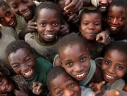 10 Negeri Didalam Jumlah Anak Terbanyak Di Dunia, Dominasi Afrika Menguat