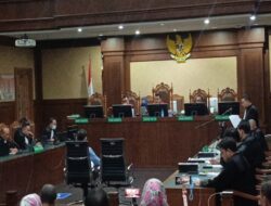 Kesan Tom Lembong Pertama Kali Karena Itu Terdakwa, seperti Konflik Bersenjata Didalam Rudal dan Roket Tuduhan