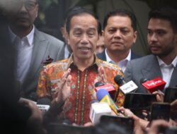 Jokowi Bawa 26 Video Yang Terkait Bersama Perkara Hukum Hukum Tudingan Ijazah Palsu