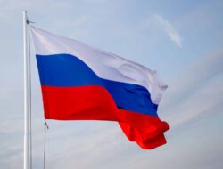 BRICS Tak Kompak, Rusia Kini Sendirian Lawan Dominasi Usd AS