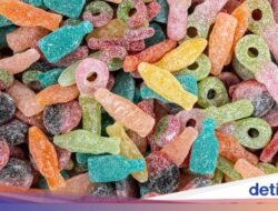 Jajan Permen Jelly, Pembeli Kena Getok Harga Bayar Rp 220 Ribu!