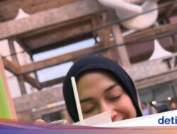 Nina Zatulini Liburan dan Kulineran Di Jepang Bareng Geng RANAYU