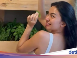 Pesona Ariel Tatum Di Masak Steak, Tampil Cantik dan Modis
