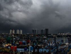 Potensi Cuaca Ekstrem Di Jateng dan Jatim, BMKG Gelar Operasi Modifikasi Cuaca
