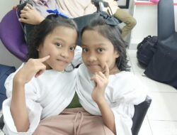 Semangat Kembar Siam Dewi-Putri asal Garut, Buktikan Tak Ada Batasan Meski Tubuh Menyatu
