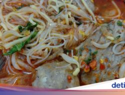 Bikin Ngiler! Racikan ‘Misdaseum’ Baso Mang Imu Dari 1970