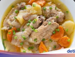Diakui Praktisi Medis! Ini 5 Alasan Penting Makan Sup Ayam Di Musim Hujan