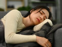Butuh Tidur Berapa Lama Sebagai Menurunkan Berat Badan? Ini Temuan Kajian Ilmiah