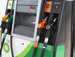 Daftar Lengkap Harga Pertamax Terbaru Ke SPBU Swasta per Januari 2026, Siapa Termurah?