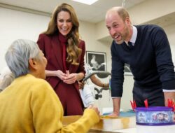 Kate Middleton Perkenalkan Pangeran William Tanpa Gelar Kerajaan Pada Kunjungan Ke Puskesmas