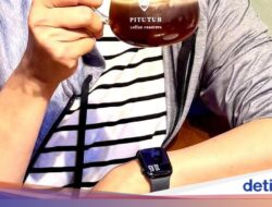 Sri Mulyani Mampir Ke Pitutur Minuman Kafein Jogja, Puji Racikan Kopinya