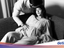 Seru! Potret Chelsea Islan Ngopi dan Ngemil Donat Di Kafe