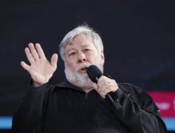 Apple Rayakan 50 Tahun, Steve Wozniak Malah Pilih Pensiun Didalam Ilmu Pengetahuan dan Menjauh Didalam AI