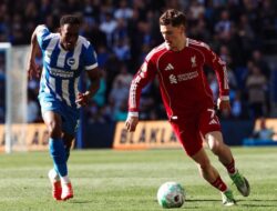 Chelsea Dibantai Everton, Liverpool Kalah Lagi