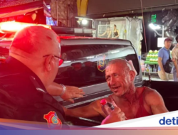 Turis Ini Berkeliaran Di Red Light District Thailand Bersama Berlumuran Darah