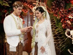 Pamer Cincin hingga Bacaan Nikah