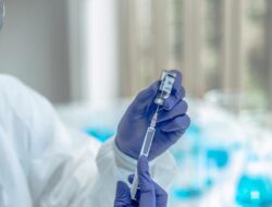 Ilmuwan Oxford Kembangkan Imunisasi Ebola Terbaru, Segera Diuji Coba