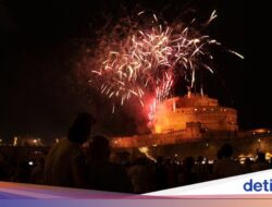Girandola, Kebiasaan Kembang Api Roma Berusia Ratusan Tahun