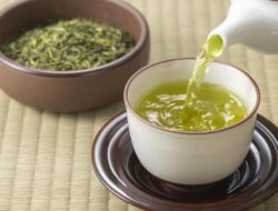 Mudah Dibuat Di Rumah, 7 Minuman Ini Bisa Bantu Turunkan Berat Badan