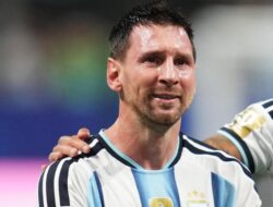 Jalan Terjal Messi Di Sepakbola, Patah Fibula hingga Suntikan Hormon Pada Muda