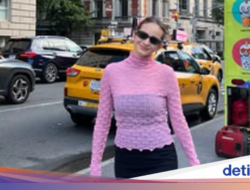Gaya Kece Enzy Storia Di Kulineran Bareng Suami Ke Luar Negeri