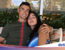 Potret Georgina Rodriguez Di Makan Bareng CR7 dan Masak Omelet