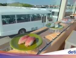 Serunya Naik Sushi Kendaraan Angkutan Umum, Makan Sepuasnya Sambil Keliling Tokyo!
