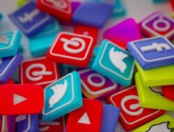 Yunani Usulkan Pelarangan Instagram, TikTok, dan Facebook Sebagai Anak-anak